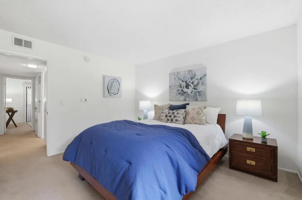 2201 Monroe Street #1302 Santa Clara, CA 95050