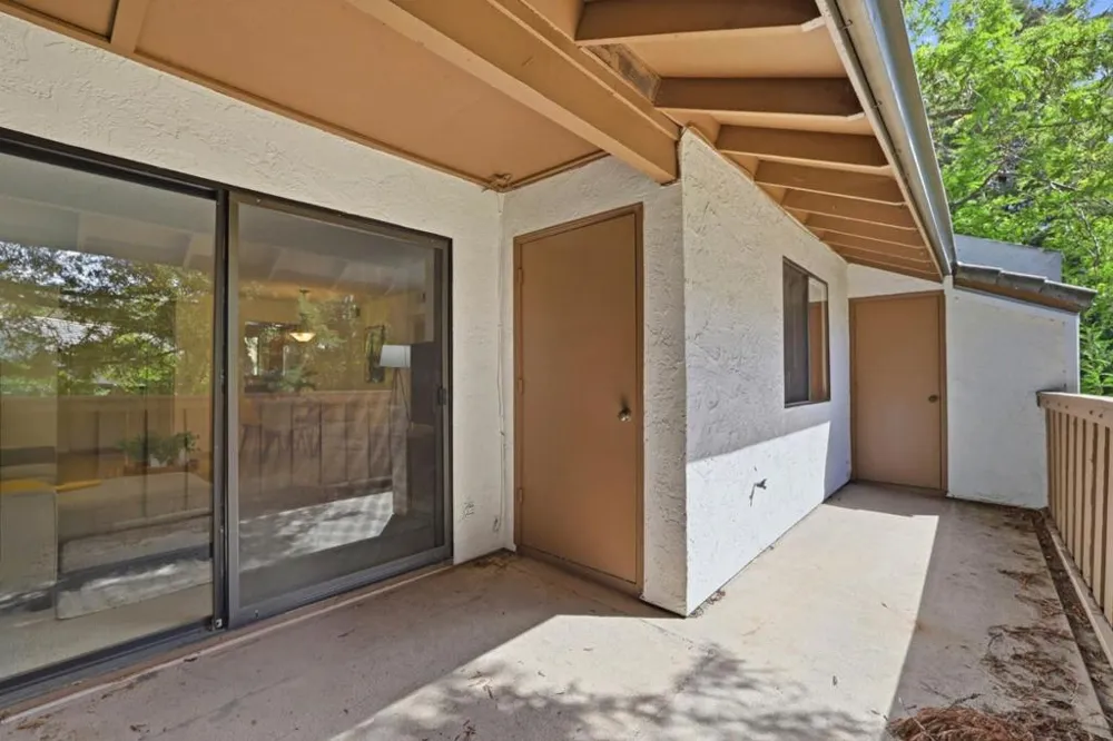 2201 Monroe Street #1302 Santa Clara, CA 95050