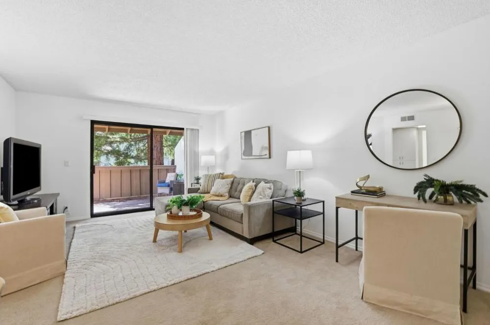 2201 Monroe Street #1302 Santa Clara, CA 95050
