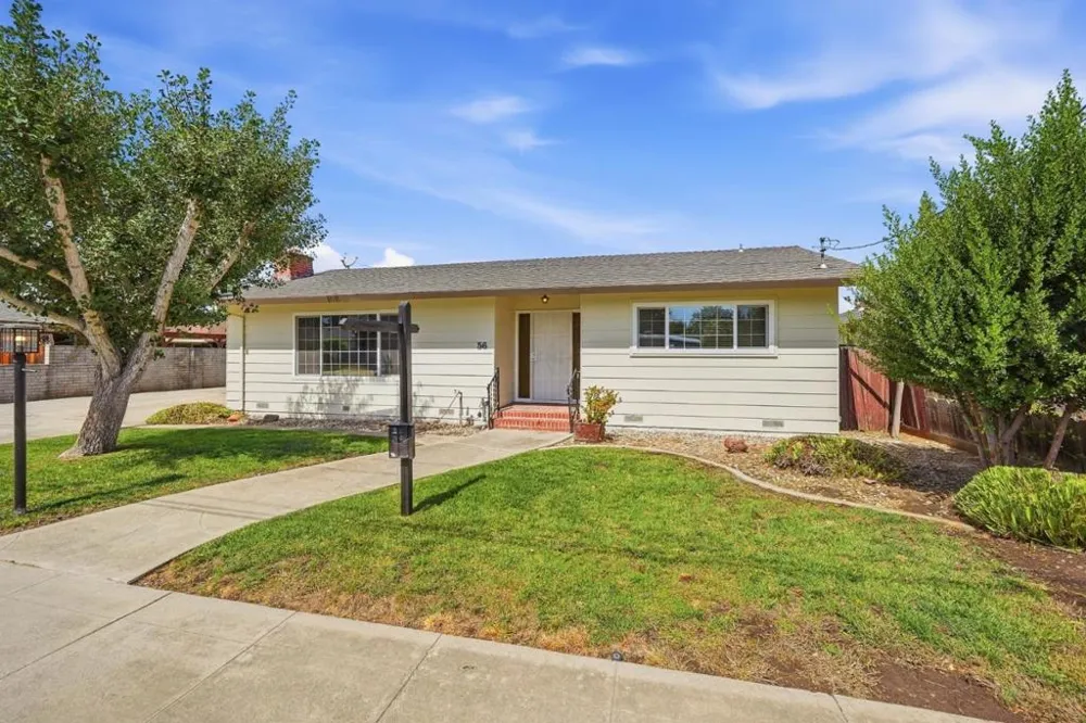 56 Bundeson Drive Hollister, CA 95023