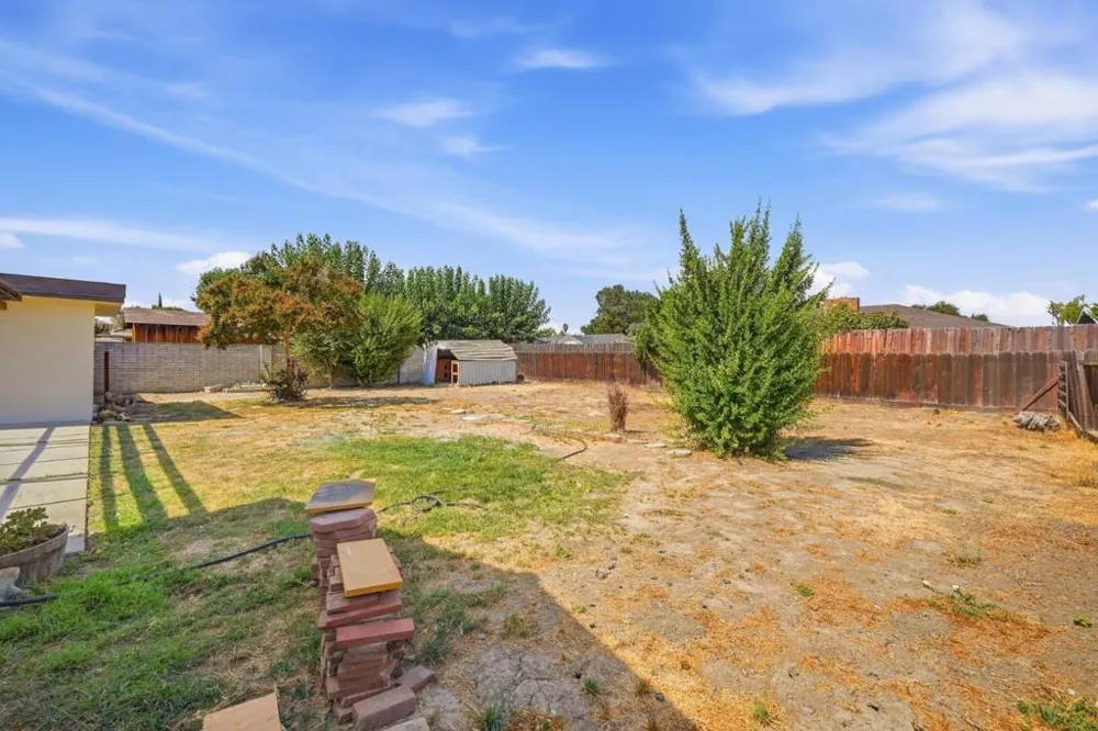 56 Bundeson Drive Hollister, CA 95023