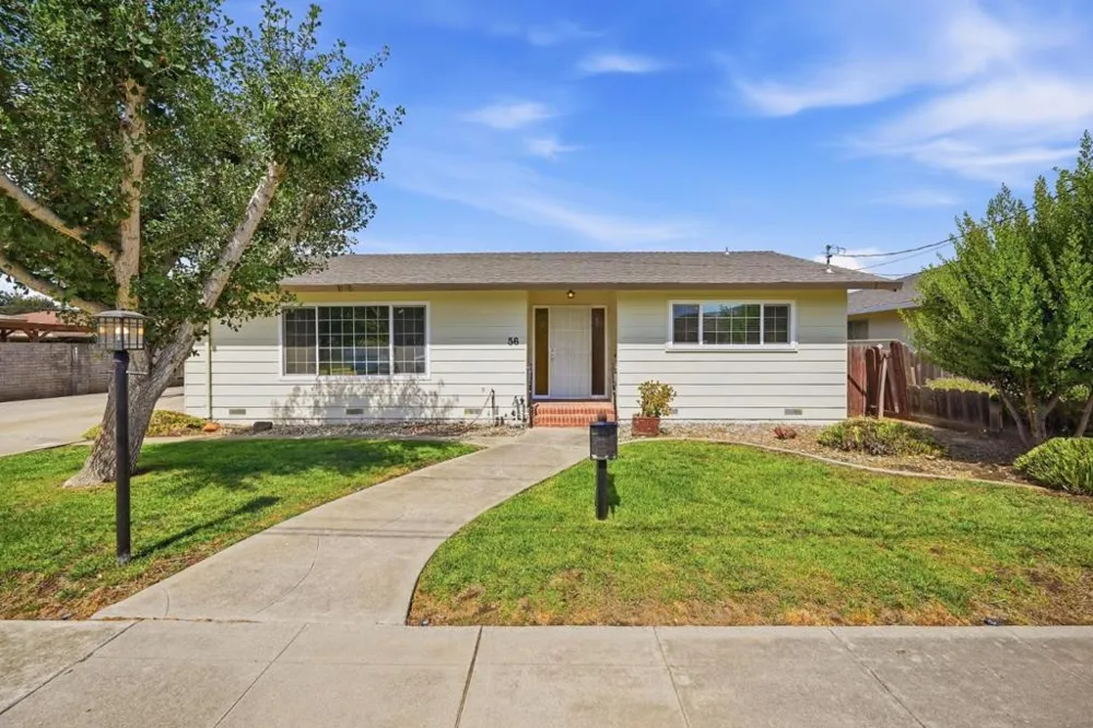 56 Bundeson Drive Hollister, CA 95023