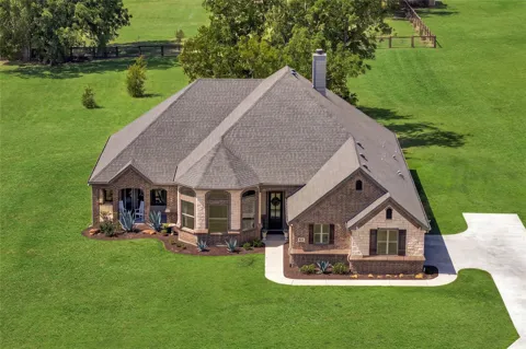 111 Eagle Point