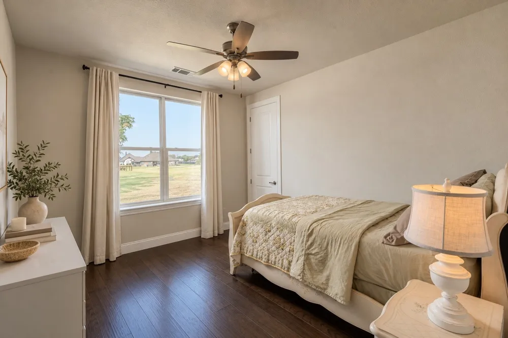 111 Eagle Point Azle, TX 76020