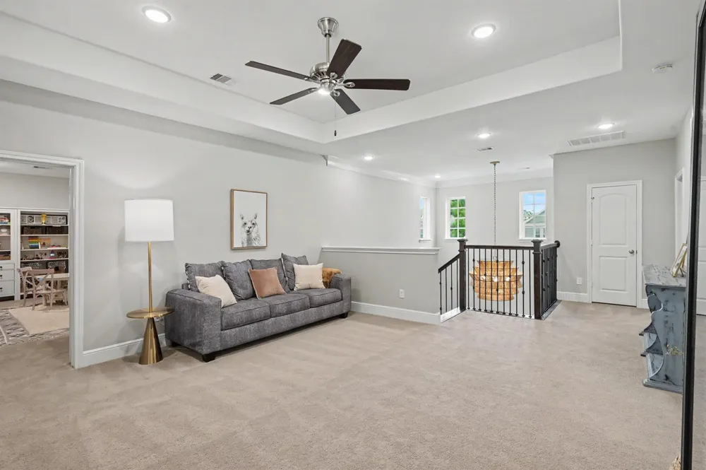35 W Sawyer Ridge Drive The Woodlands, TX 77389