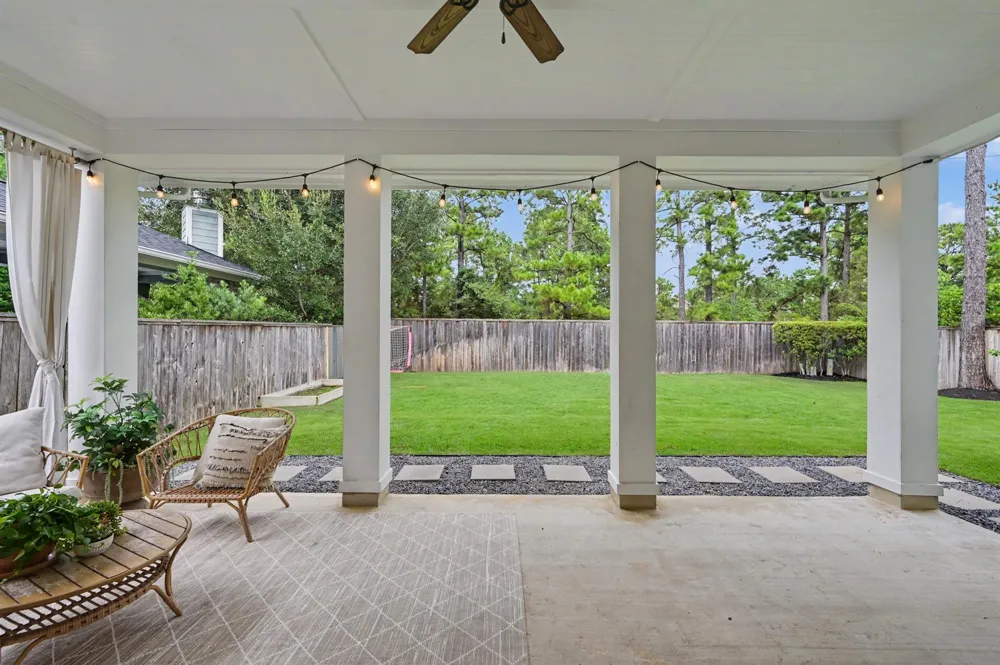 35 W Sawyer Ridge Drive The Woodlands, TX 77389