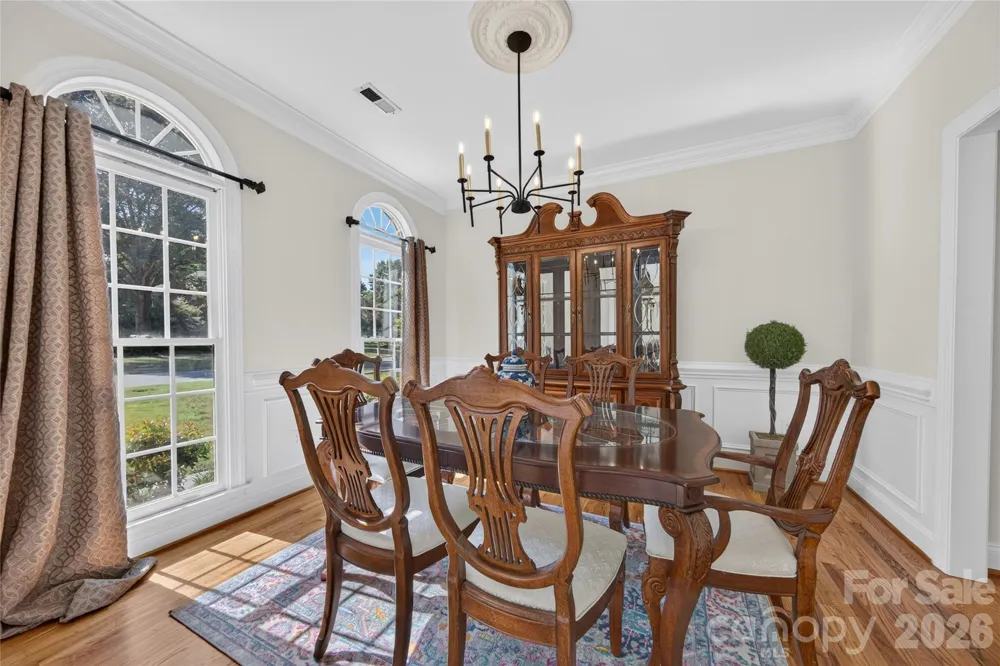 12135 Darby Chase Drive Charlotte, NC 28277