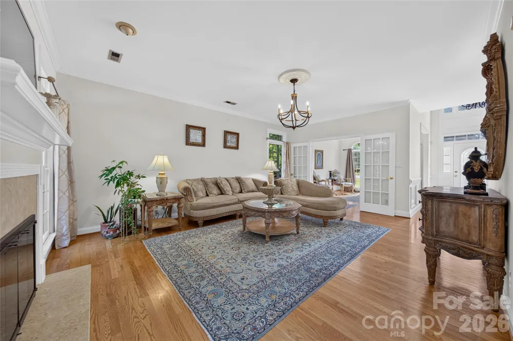 12135 Darby Chase Drive Charlotte, NC 28277
