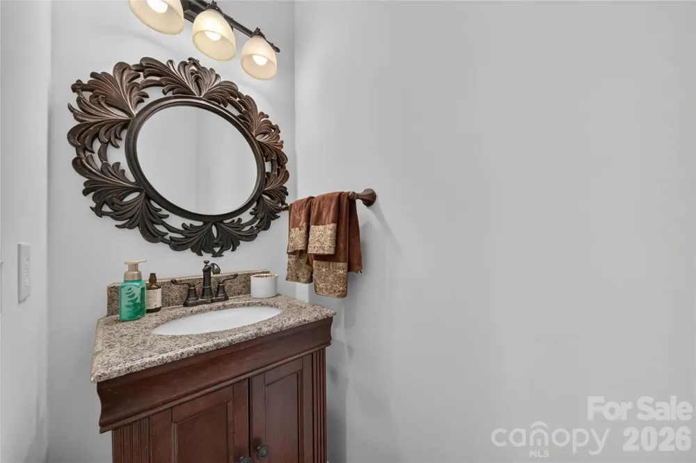12135 Darby Chase Drive Charlotte, NC 28277