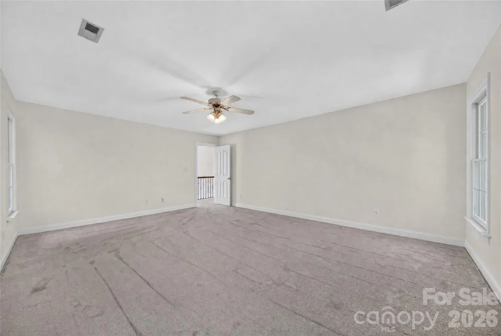 12135 Darby Chase Drive Charlotte, NC 28277