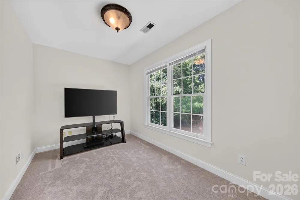 12135 Darby Chase Drive Charlotte, NC 28277