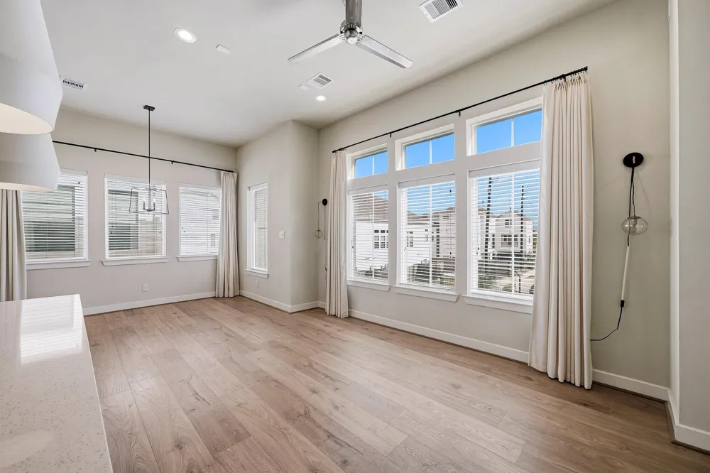 728 Carriage Knolls Drive Houston, TX 77008