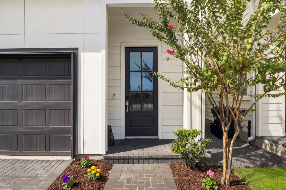 728 Carriage Knolls Drive Houston, TX 77008