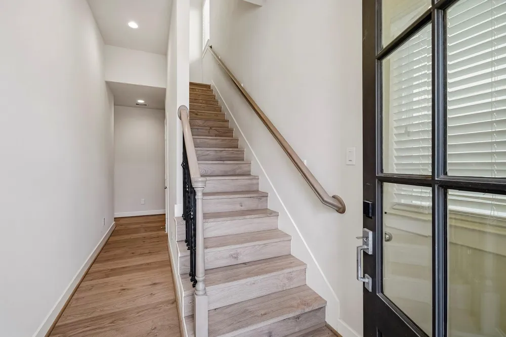 728 Carriage Knolls Drive Houston, TX 77008