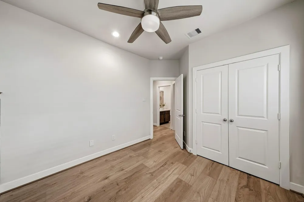 728 Carriage Knolls Drive Houston, TX 77008