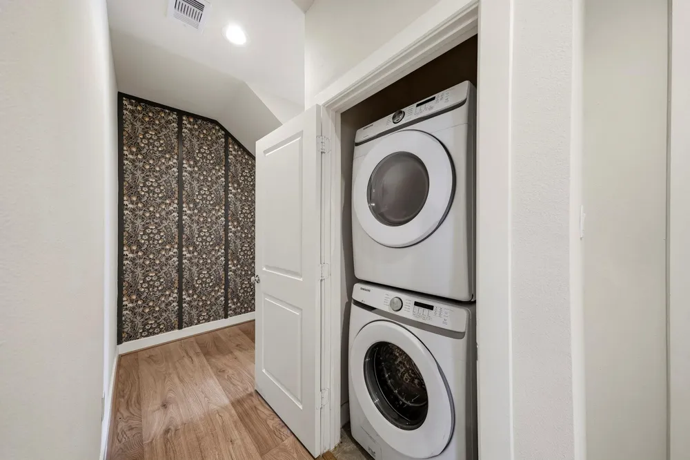 728 Carriage Knolls Drive Houston, TX 77008