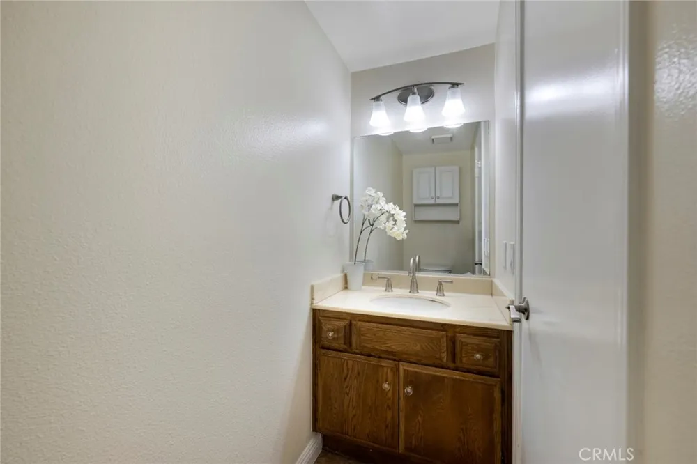 319 Molokai Drive Placentia, CA 92870