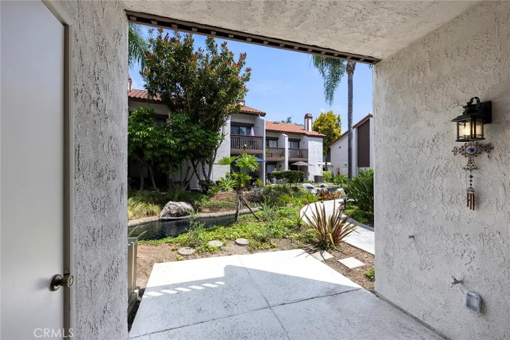319 Molokai Drive Placentia, CA 92870