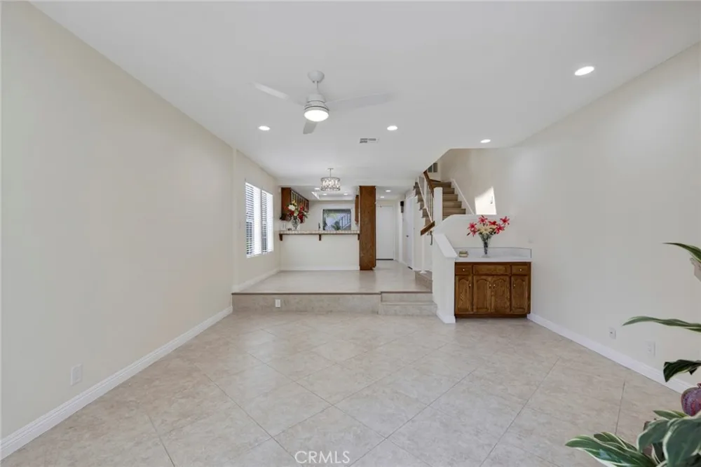 319 Molokai Drive Placentia, CA 92870