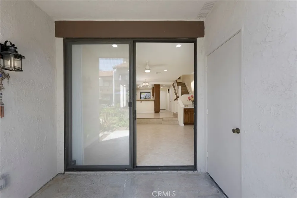 319 Molokai Drive Placentia, CA 92870