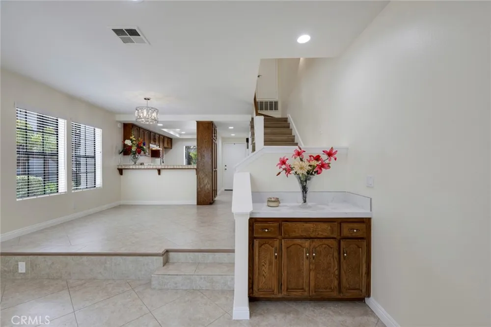 319 Molokai Drive Placentia, CA 92870