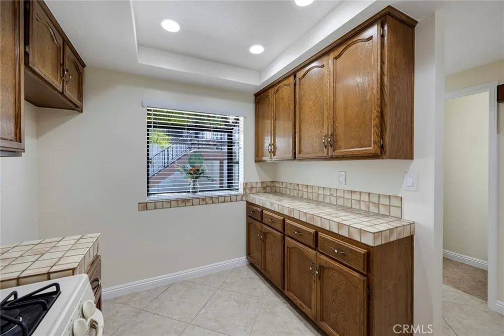 319 Molokai Drive Placentia, CA 92870