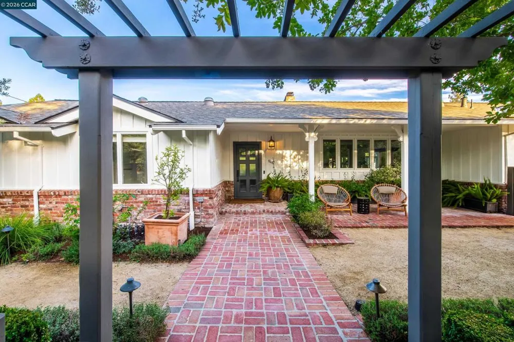 848 Santa Maria Way Lafayette, CA 94549