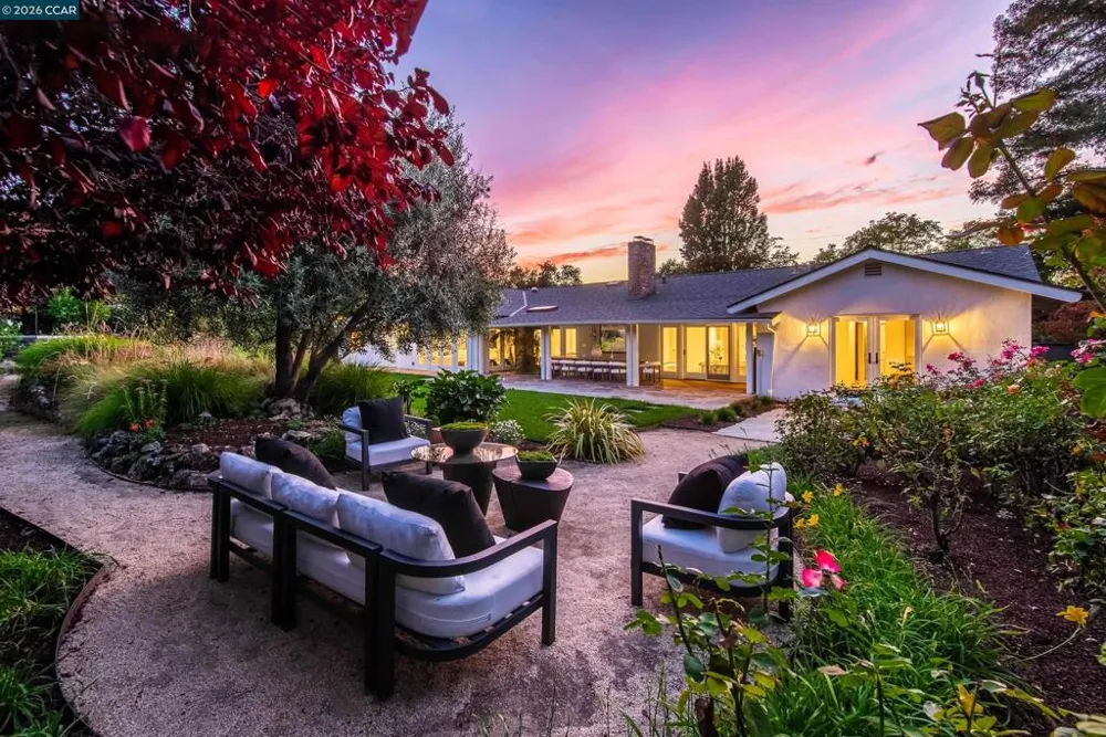 848 Santa Maria Way Lafayette, CA 94549