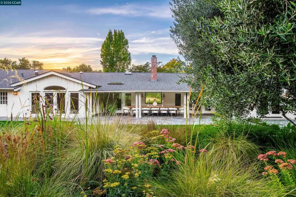 848 Santa Maria Way Lafayette, CA 94549