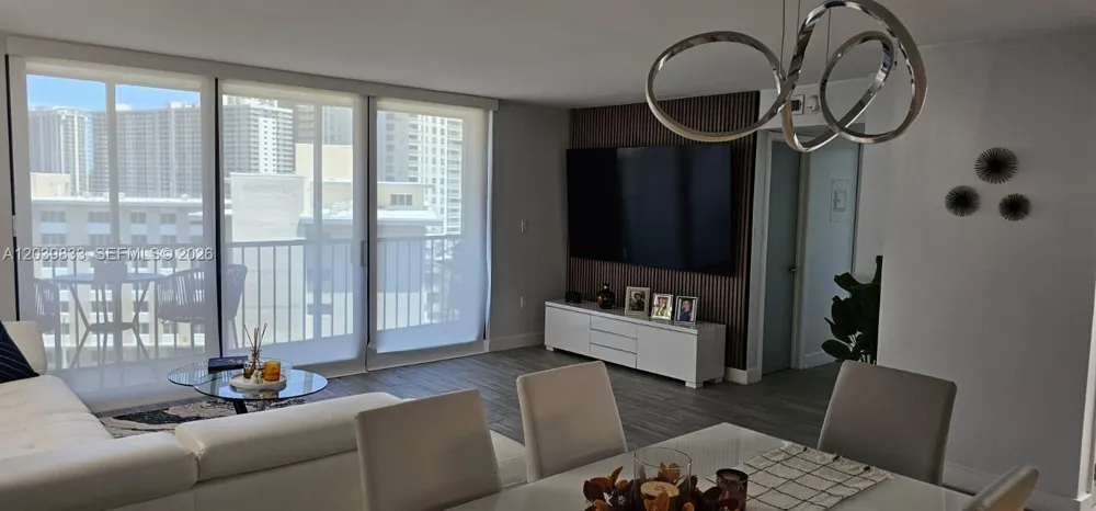 17600 Bay Rd #N906 Sunny Isles Beach, FL 33160