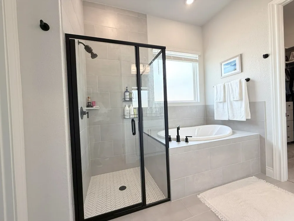 336 Darley Oak Drive Dripping Springs, TX 78620