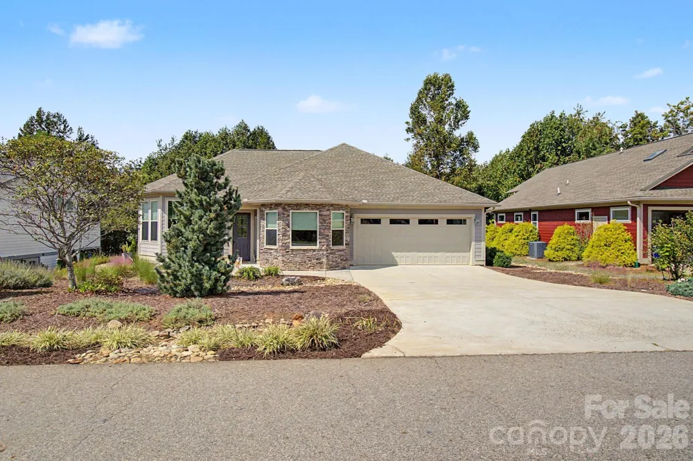 35 Penley Park Drive Weaverville, NC 28787