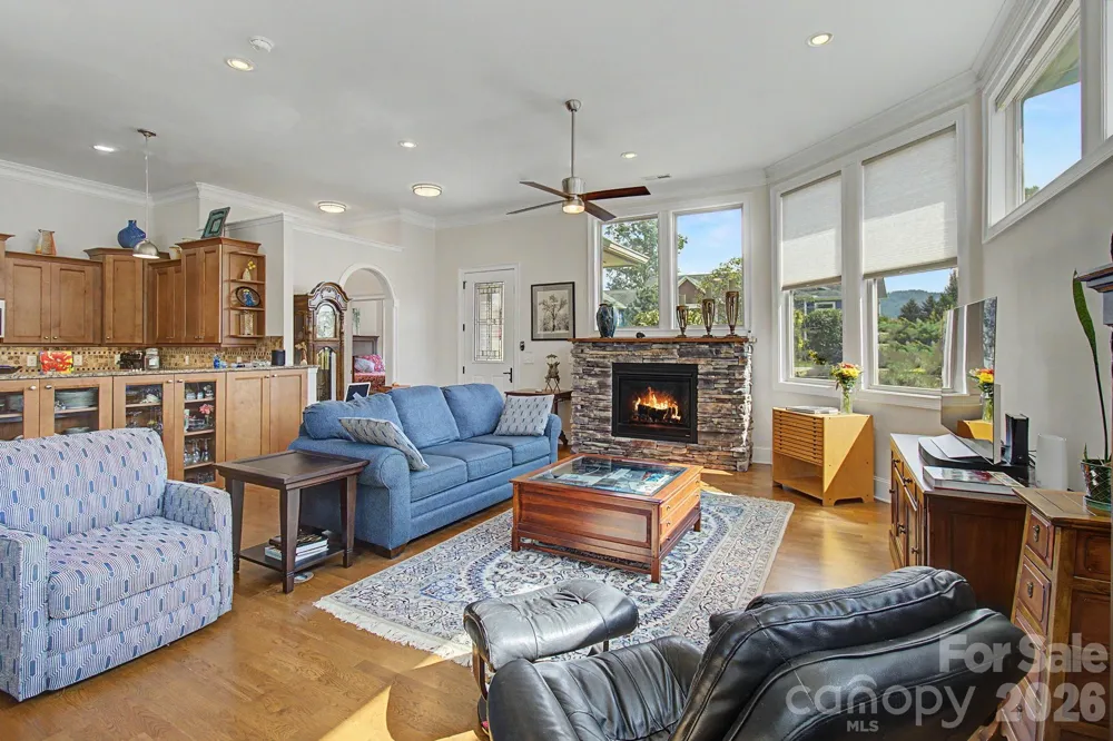 35 Penley Park Drive Weaverville, NC 28787