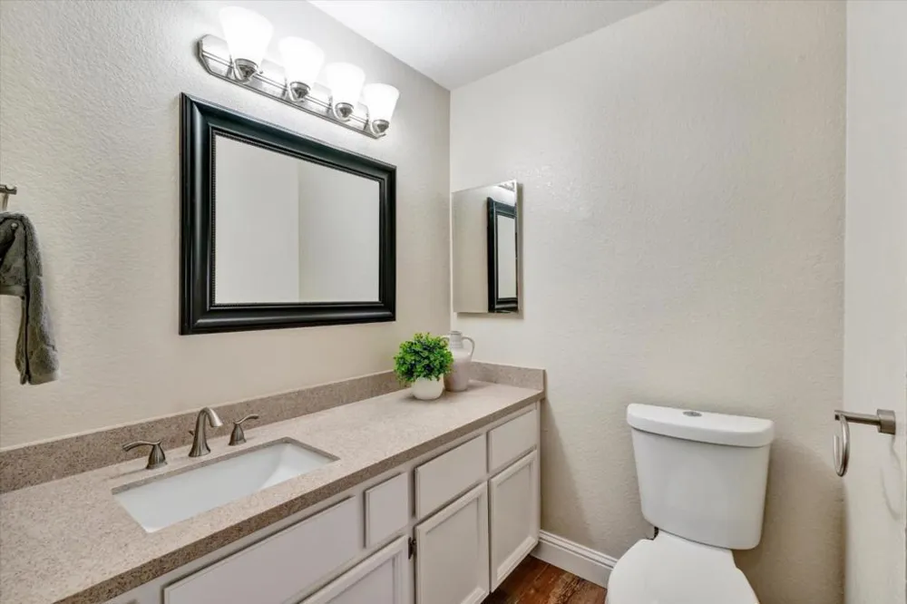 2203 LaTerrace Circle San Jose, CA 95123