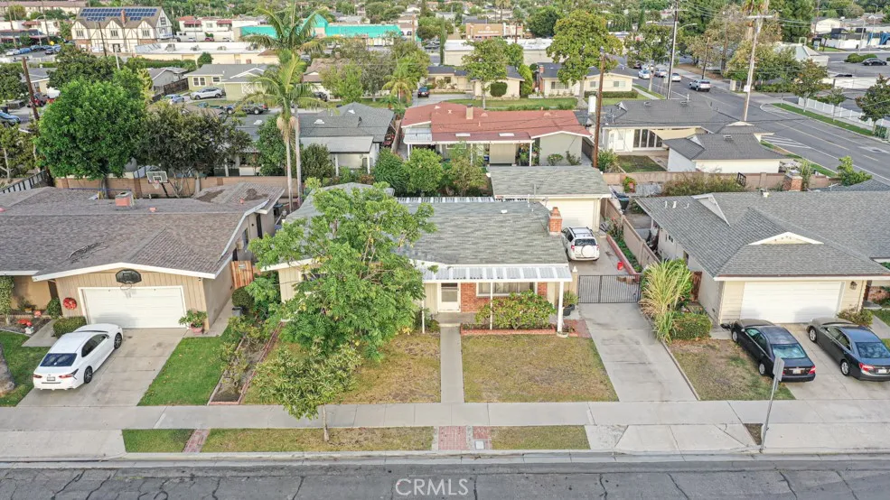 516 S Fann Street Anaheim, CA 92804