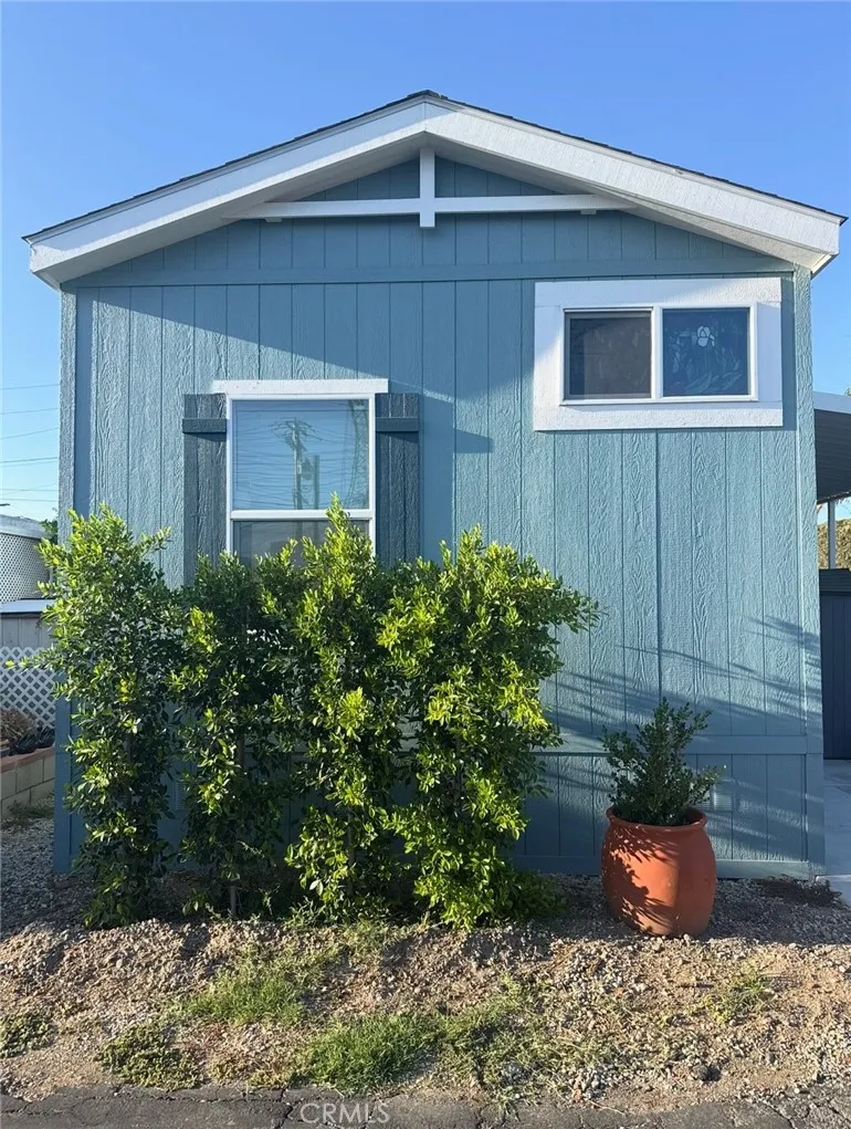 9023 Rose Street #C-12 Bellflower, CA 90706