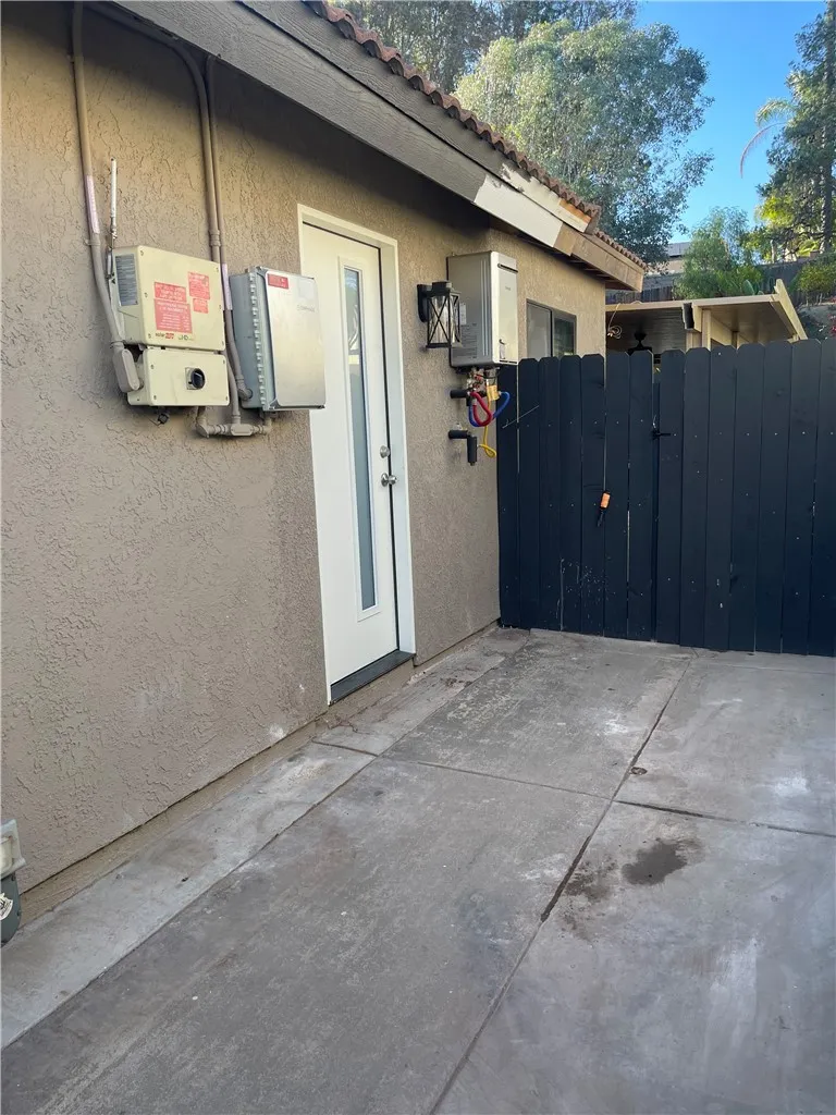 39559 oak cliff Drive Temecula, CA 92591