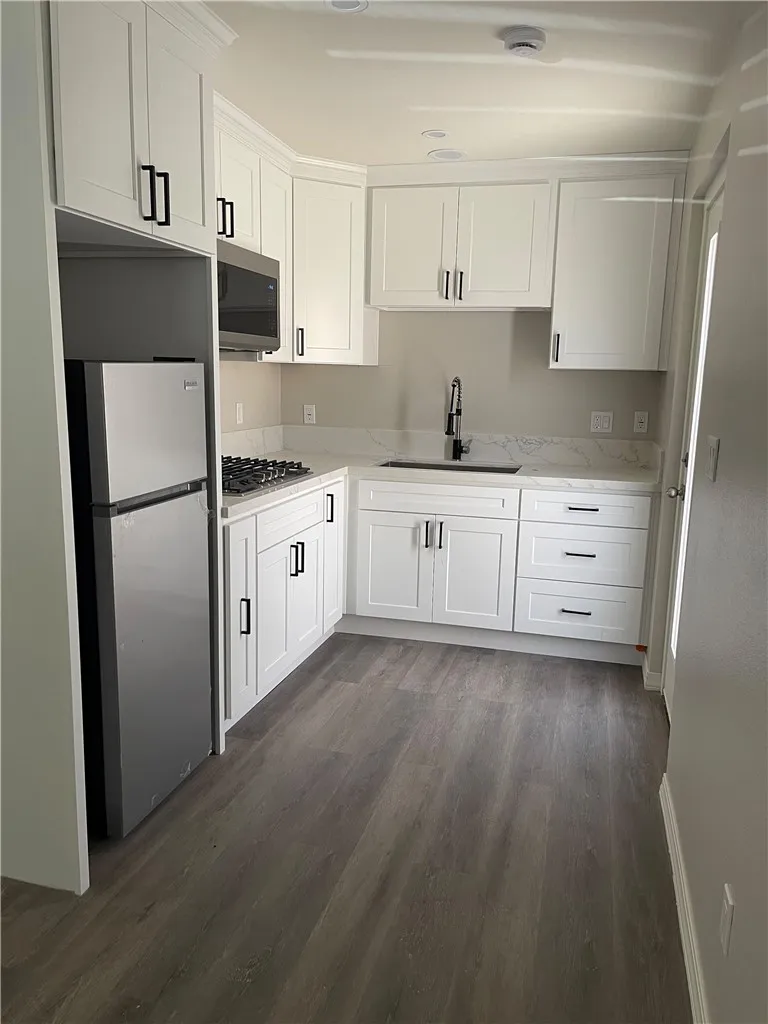 39559 oak cliff Drive Temecula, CA 92591