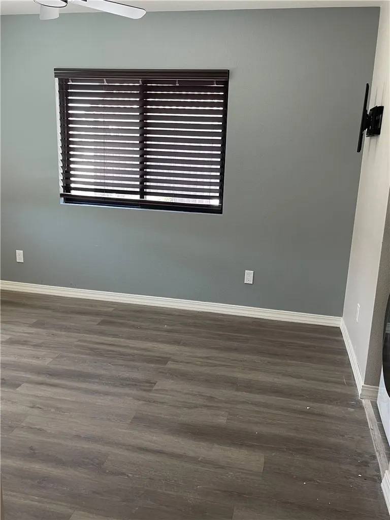 39559 oak cliff Drive Temecula, CA 92591