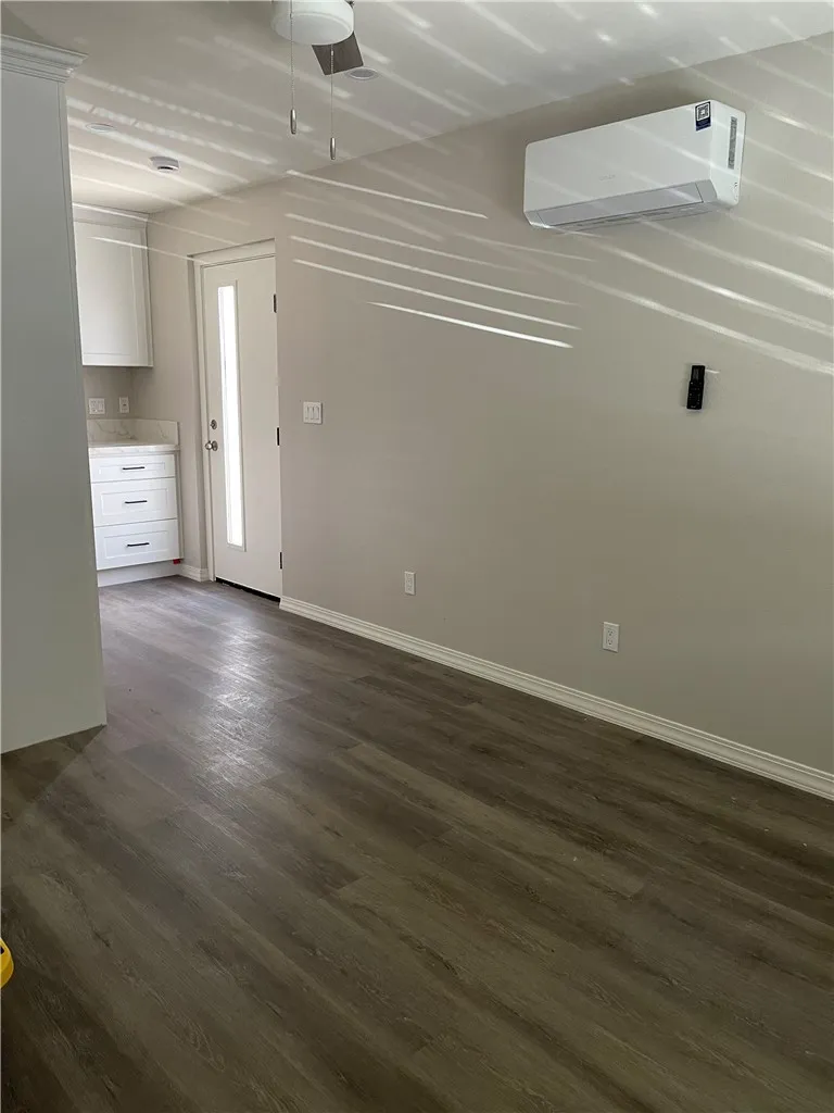 39559 oak cliff Drive Temecula, CA 92591