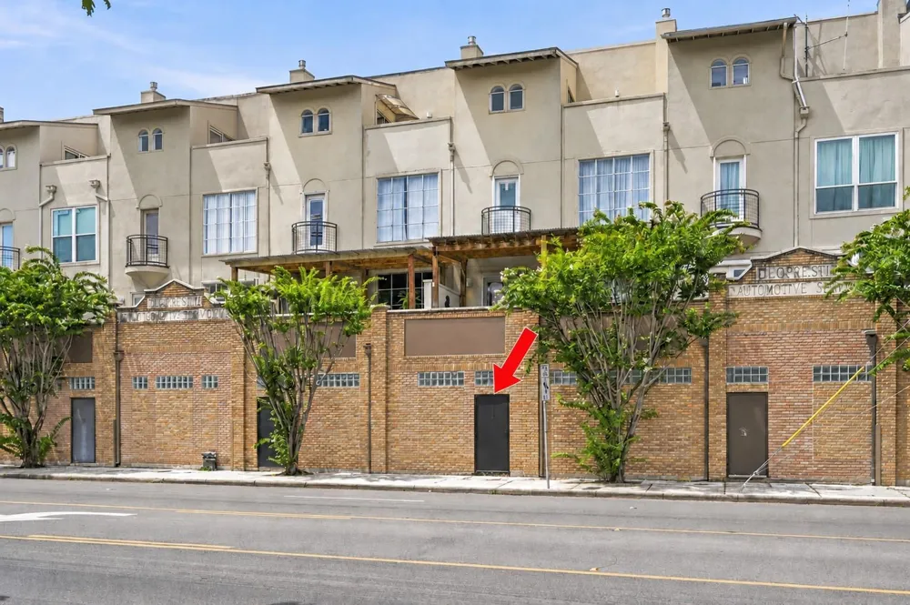 2602 Washington Avenue #C Houston, TX 77007