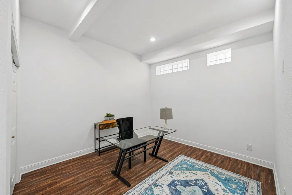 2602 Washington Avenue #C Houston, TX 77007