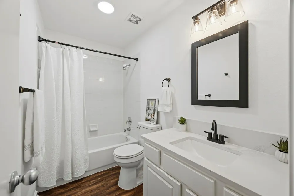 2602 Washington Avenue #C Houston, TX 77007