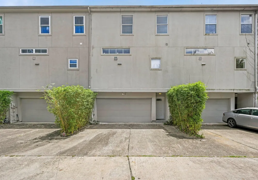 2602 Washington Avenue #C Houston, TX 77007