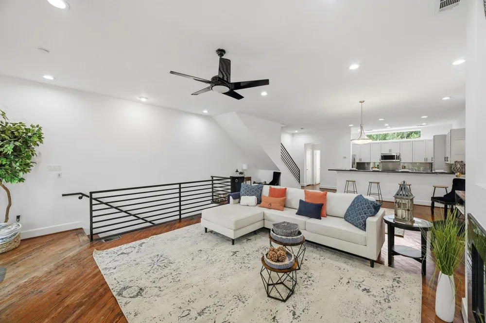 2602 Washington Avenue #C Houston, TX 77007