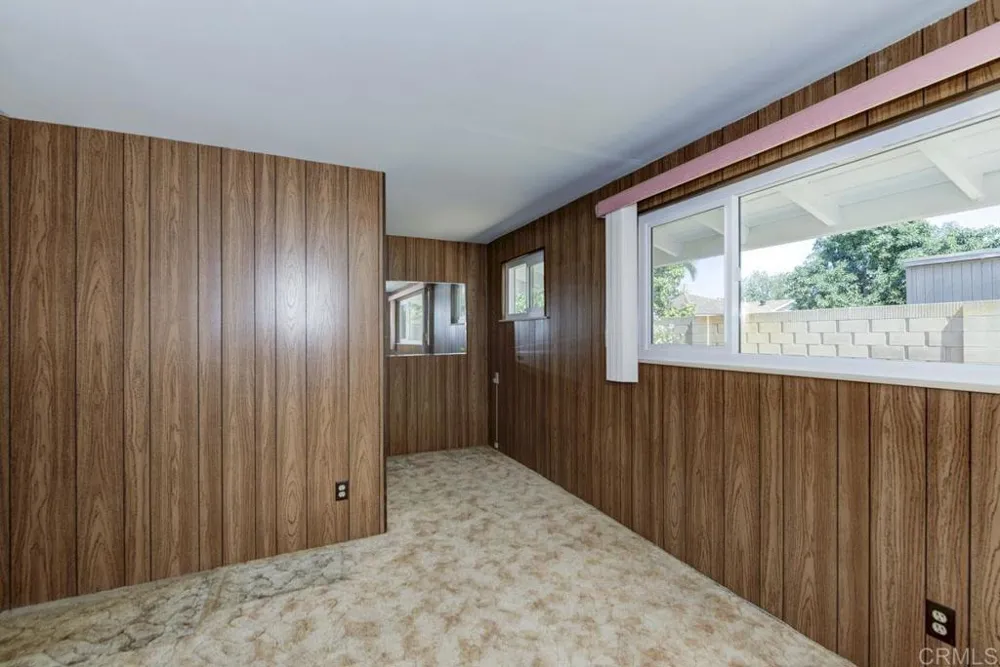 2228 Maple Street Costa Mesa, CA 92627