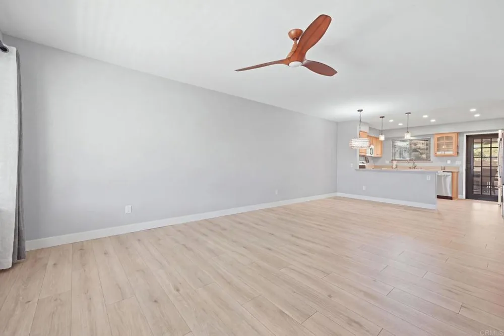 4503 Kittiwake Way Oceanside, CA 92057