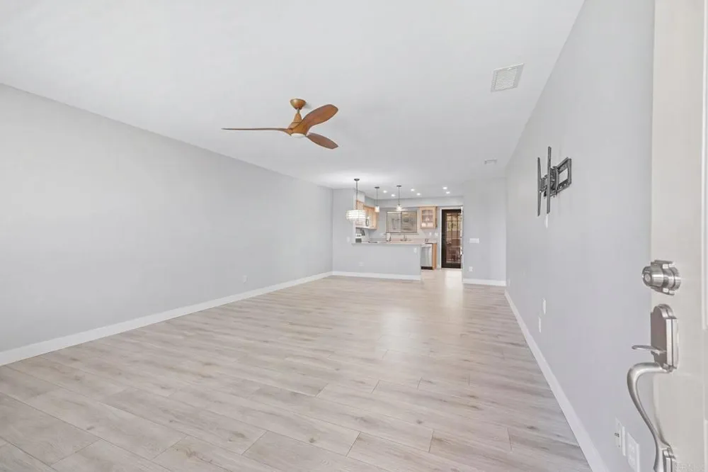 4503 Kittiwake Way Oceanside, CA 92057