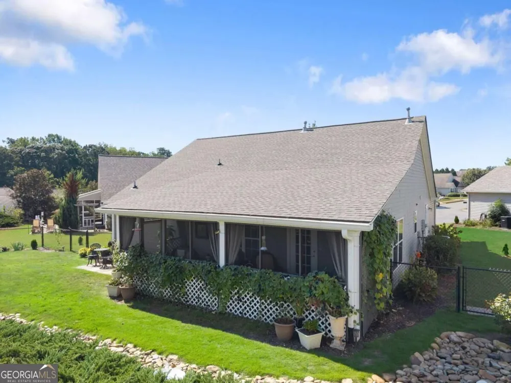 496 Tranquil DR Winder, GA 30680
