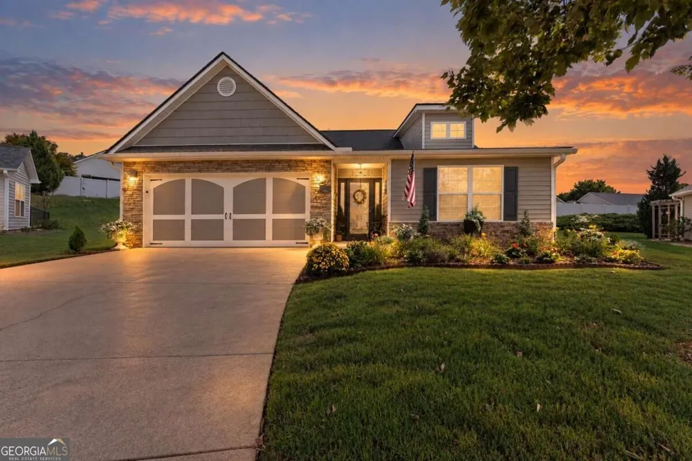 496 Tranquil DR Winder, GA 30680